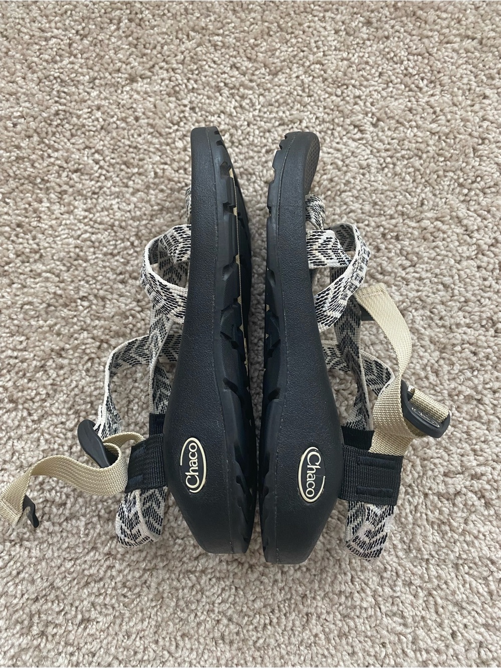Chaco Women's Z/2 Classic Wide Sandals - Trine Black/White Sz 6 - Picture 4 of 10
